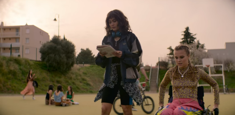 Scene from The 7 Lives of Lea Episode 1 to illustrate summary